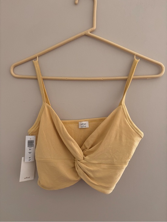 Aritzia Tops - NWT | aritzia Wilfred Twist-Front Ribbed Crop Top in butter yellow